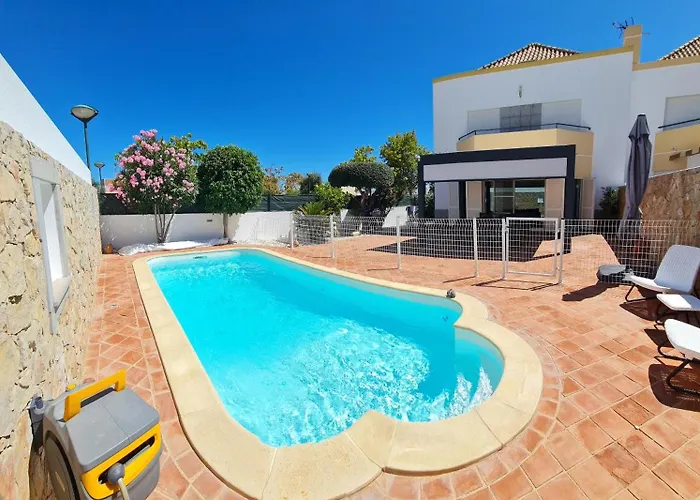 Villa Do Limao